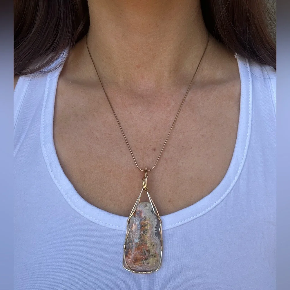Exceptional Crazy Lace Agate High Quality Necklace Pendant